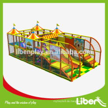 Kinder Kommerzielle Gebrauchte Indoor-Spielplatz-Ausrüstung Verkauf mit Customized Bar für Eltern